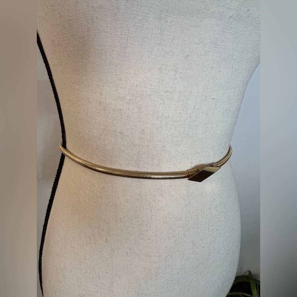Elegant Gold Women's Belt